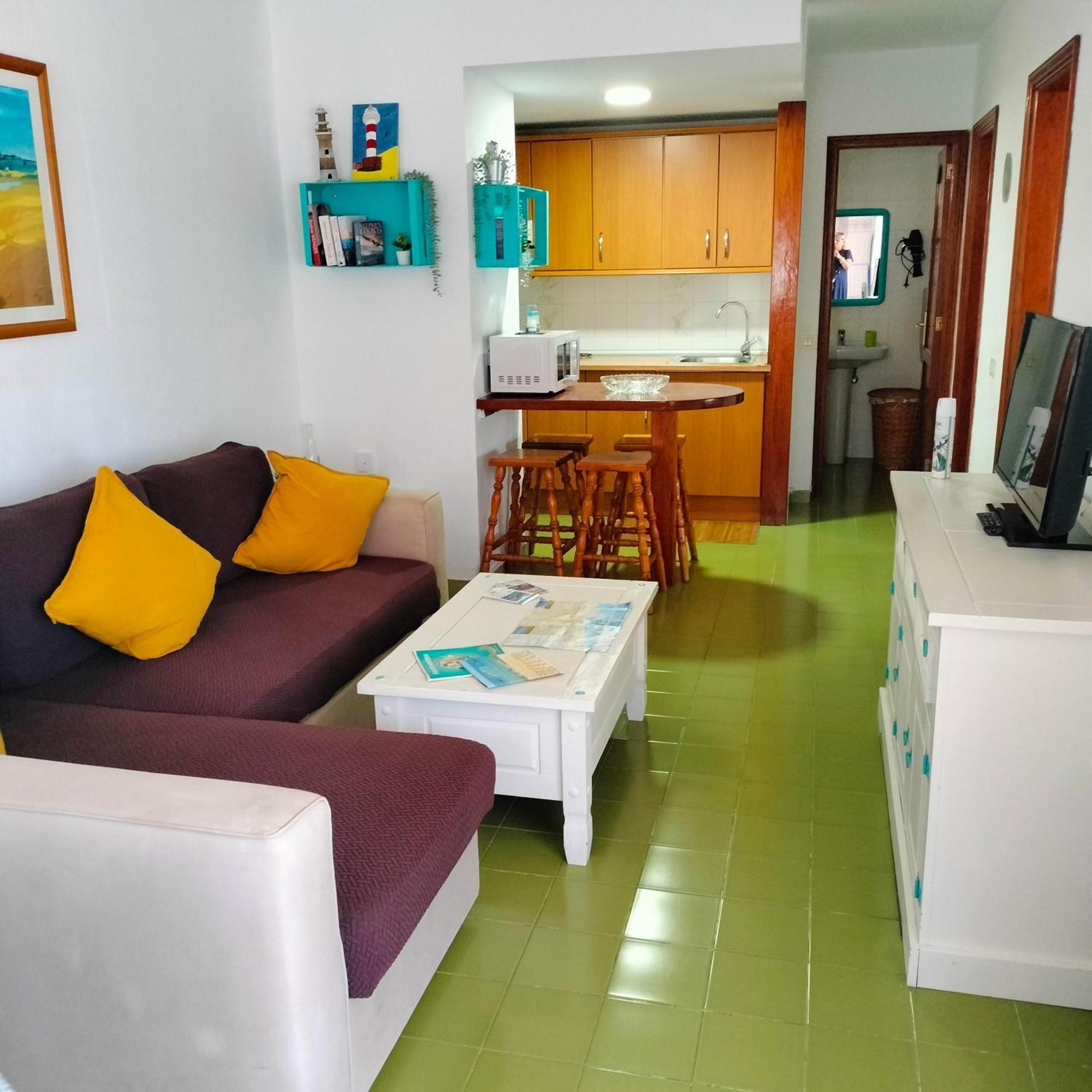 Vivienda Vacacional Alipatri Caleta De Fuste Exterior photo
